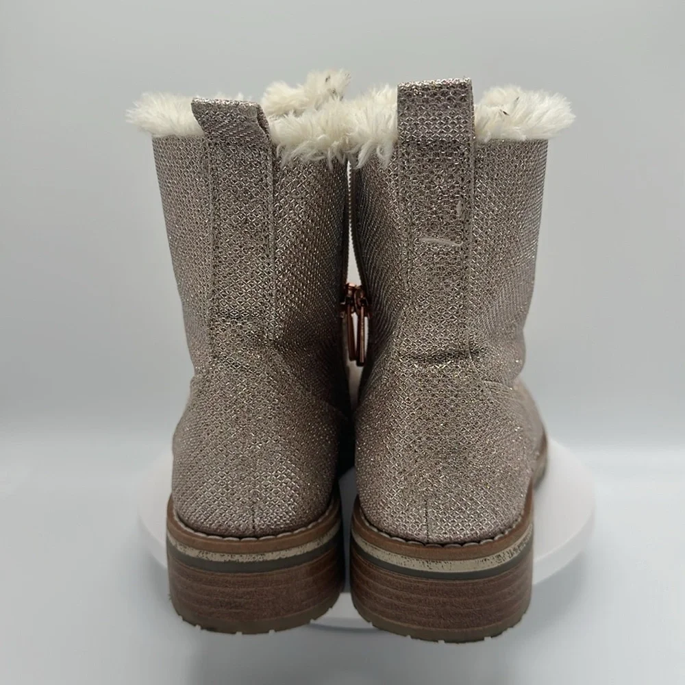 EVA & ZOE Sparkly Rose Gold Lug Sole Boots, Girls’ Size 4, EUC